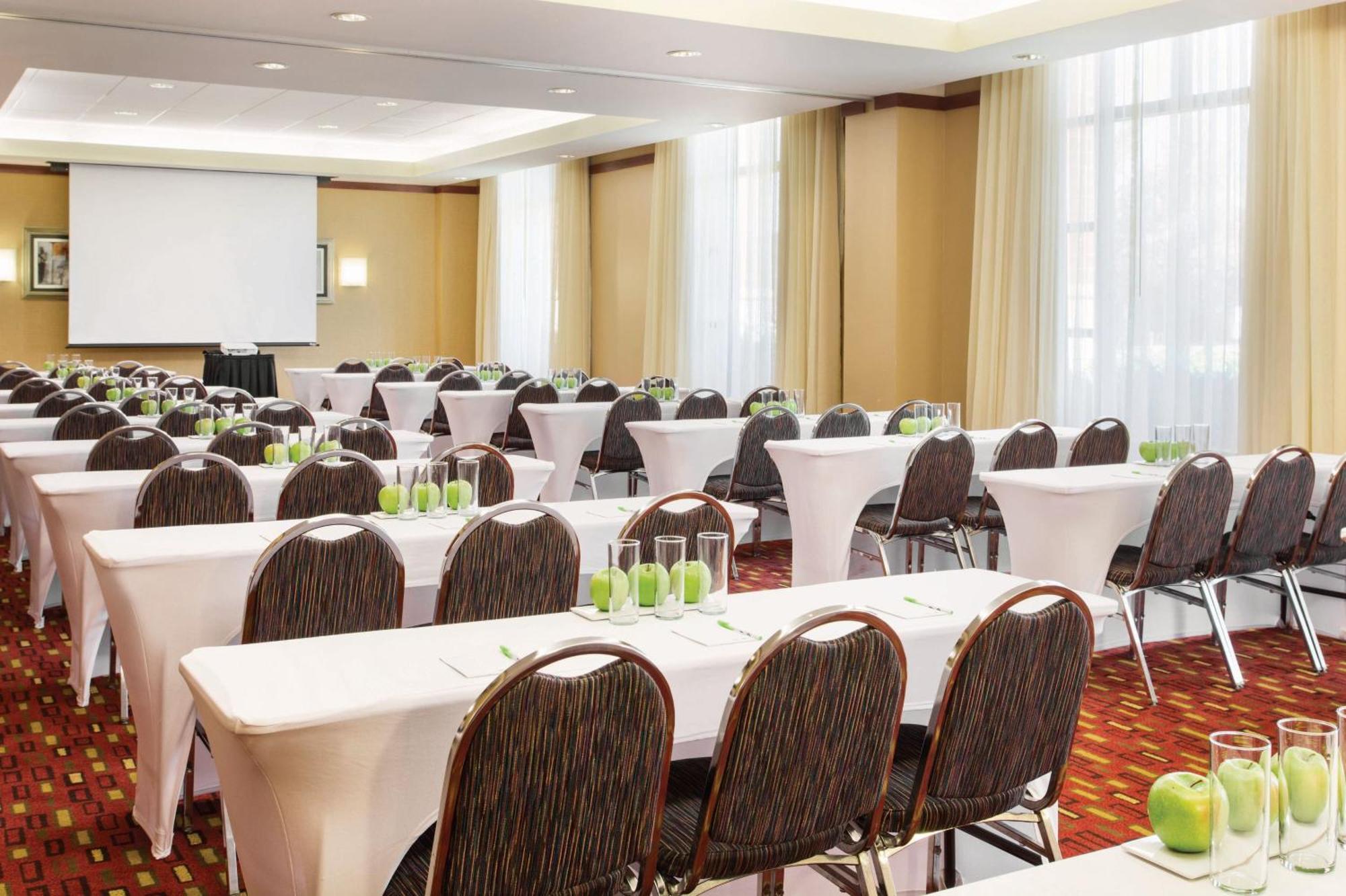 Courtyard By Marriott Oklahoma City Downtown מראה חיצוני תמונה