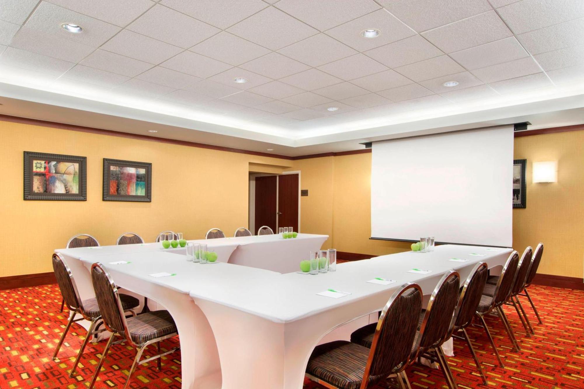 Courtyard By Marriott Oklahoma City Downtown מראה חיצוני תמונה