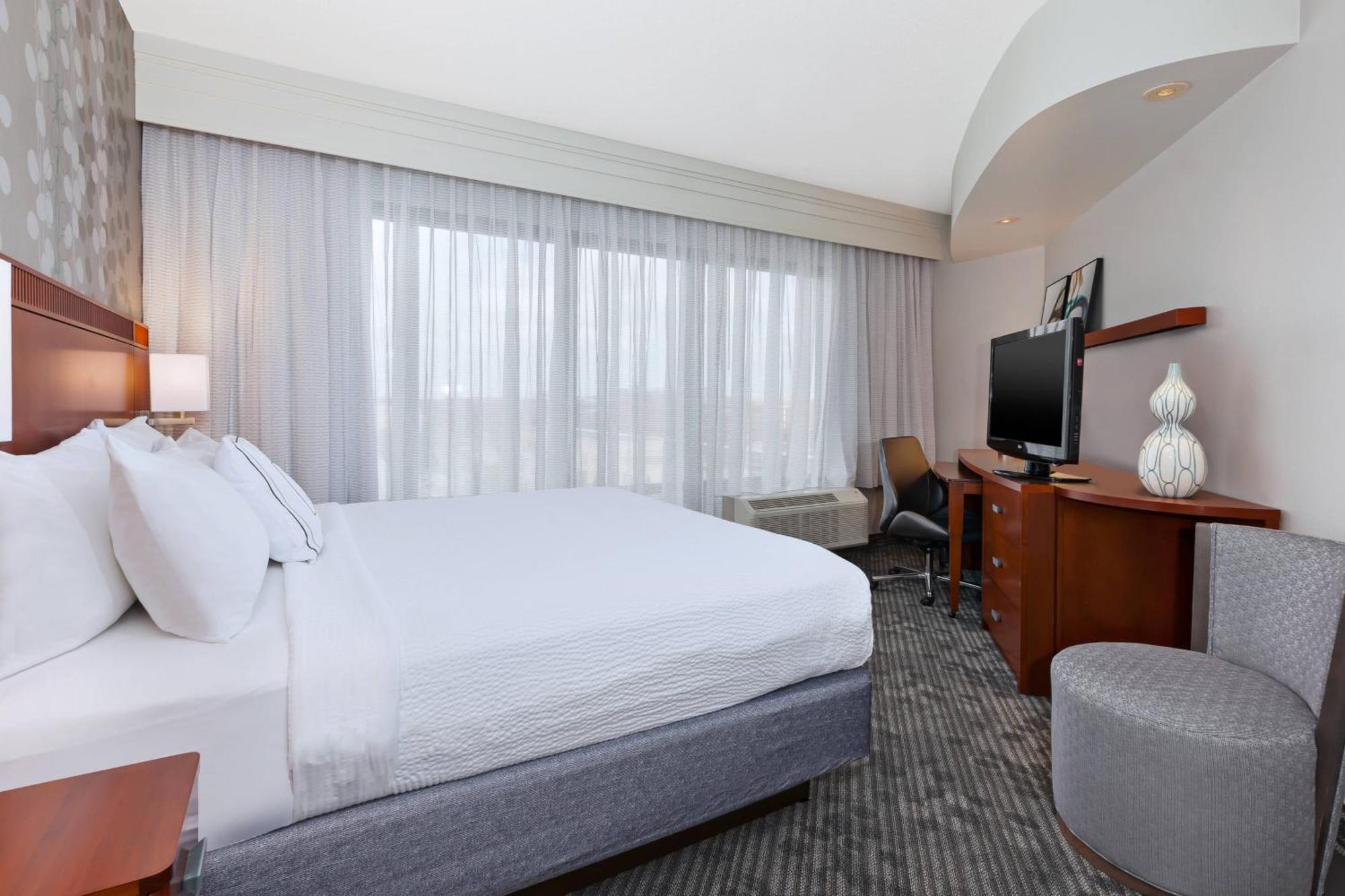 Courtyard By Marriott Oklahoma City Downtown מראה חיצוני תמונה