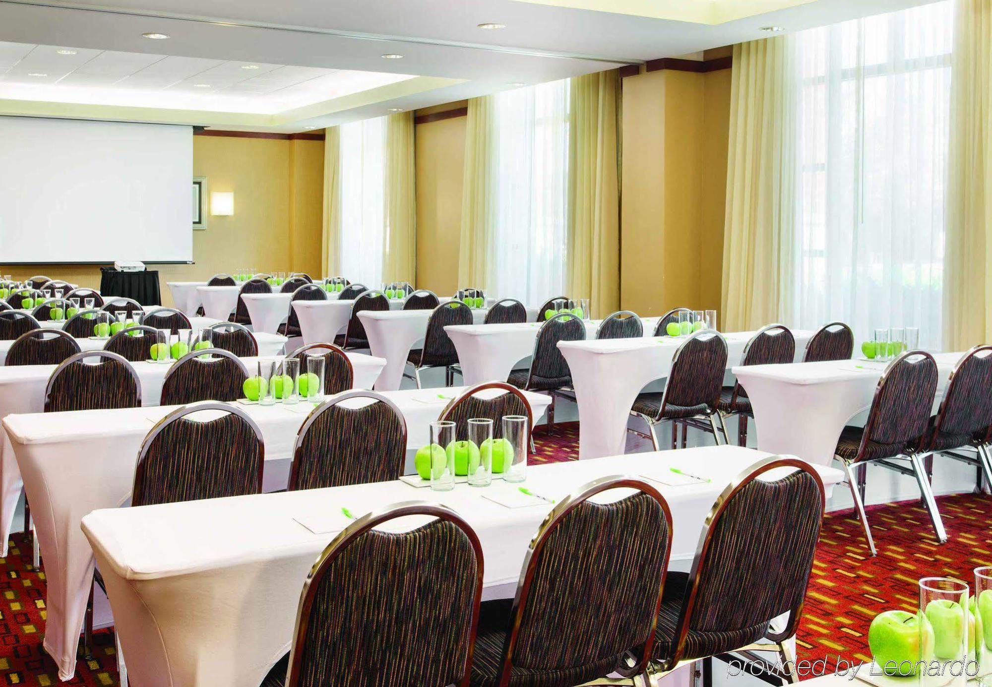Courtyard By Marriott Oklahoma City Downtown מראה חיצוני תמונה